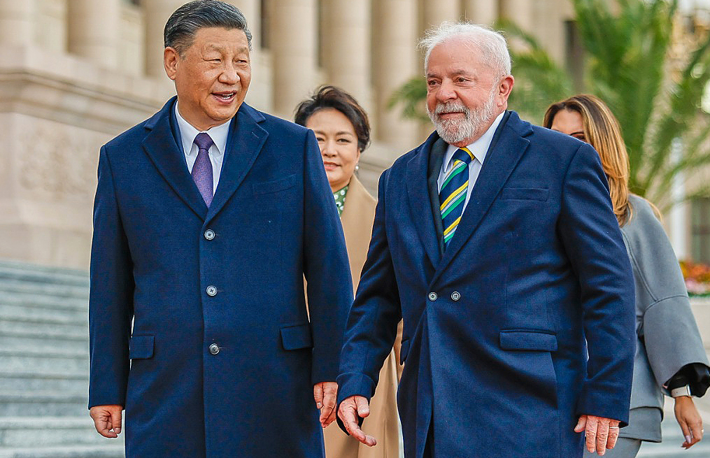 Lula diz à imprensa chinesa que Brasil não vai mais vender empresas estatais