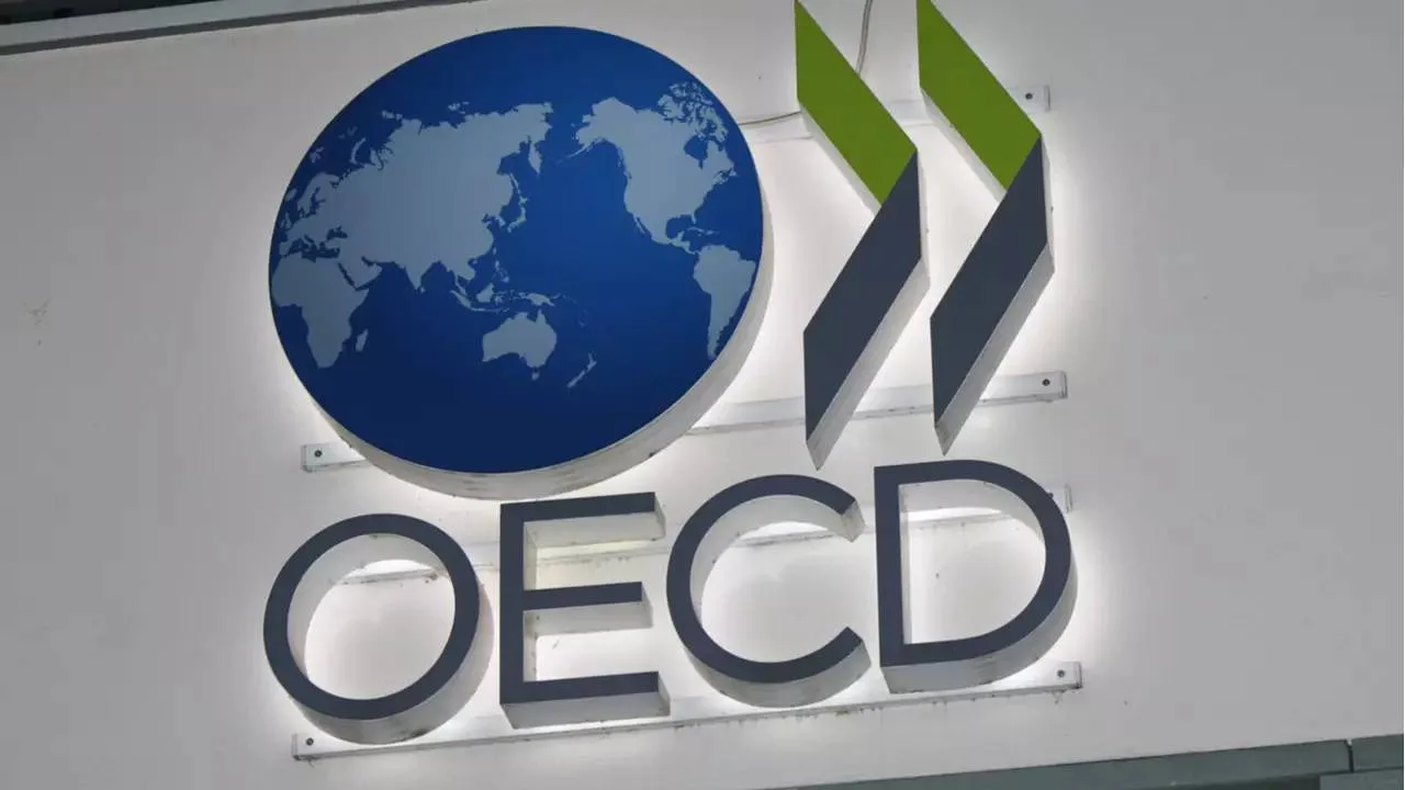 Taxa de desemprego dos países da OCDE permanece na mínima histórica de 4,8% em fevereiro
