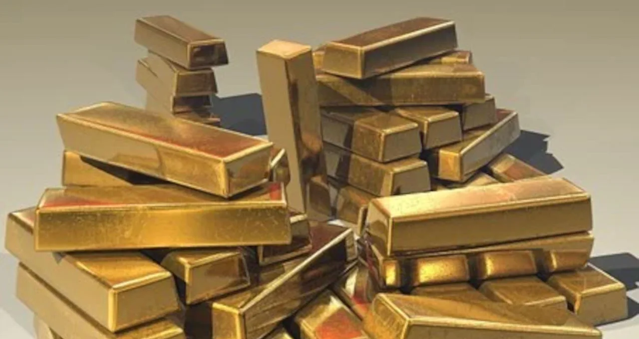 Por que ouro está à beira de romper máxima histórica?