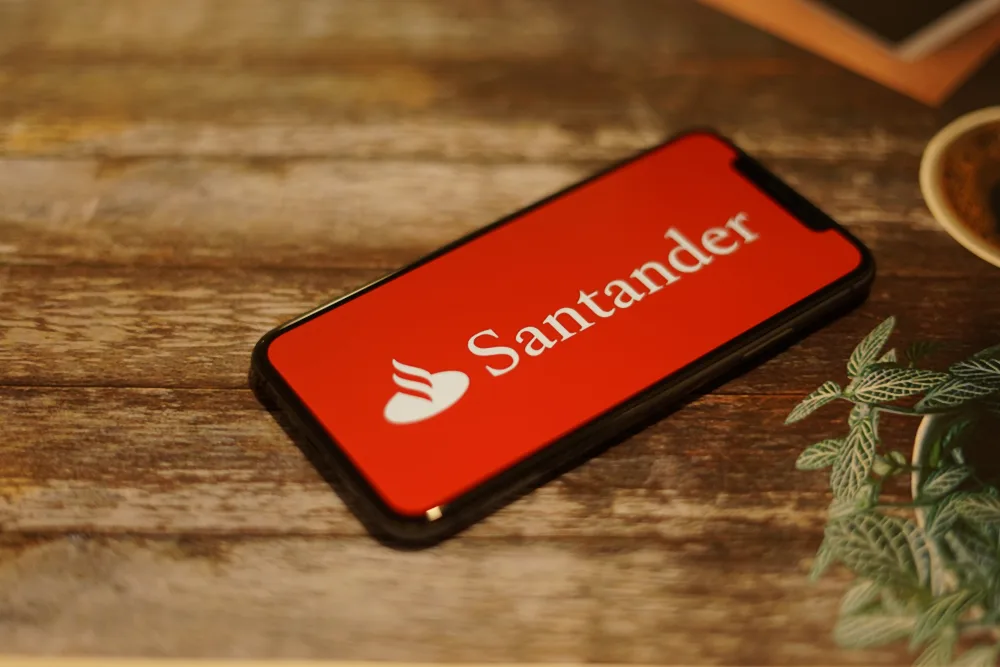 Santander (SANB11) aprova pagamento de JCP a acionistas no valor de R$ 1,5 bilhão