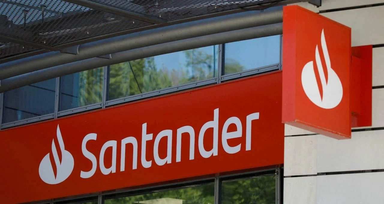 Santander fora do ar? Clientes reclamam de problemas no aplicativo nesta quarta (29)