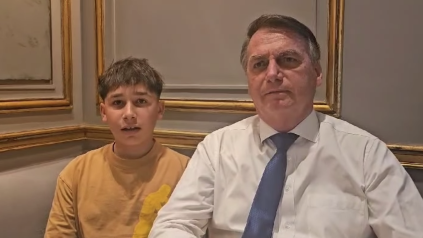 Bolsonaro posta vídeo com criança cantando hino de Israel
