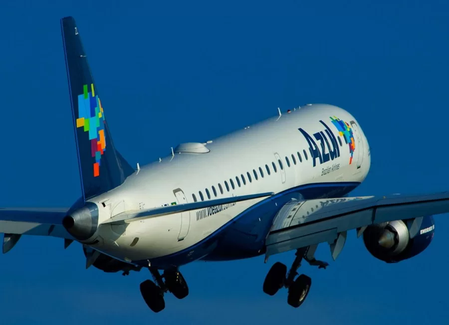 Azul anuncia compra de 7 novos aviões para voos internacionais
