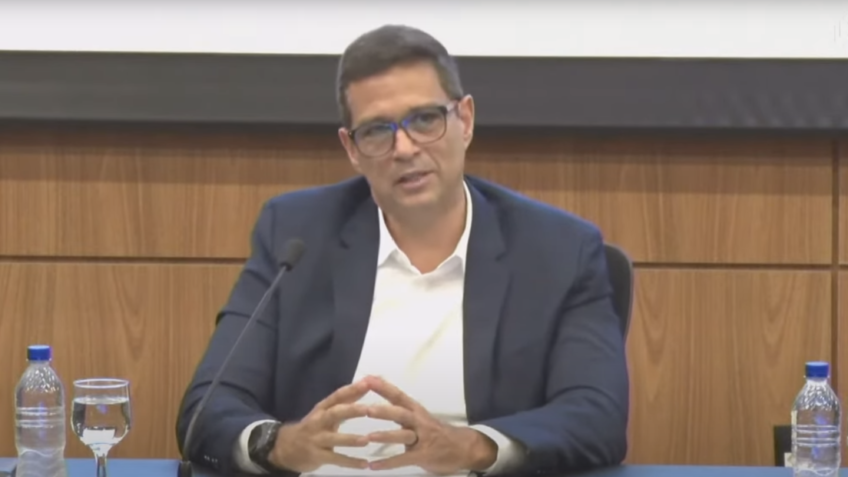 Campos Neto defende criação de marketplace de serviços financeiros