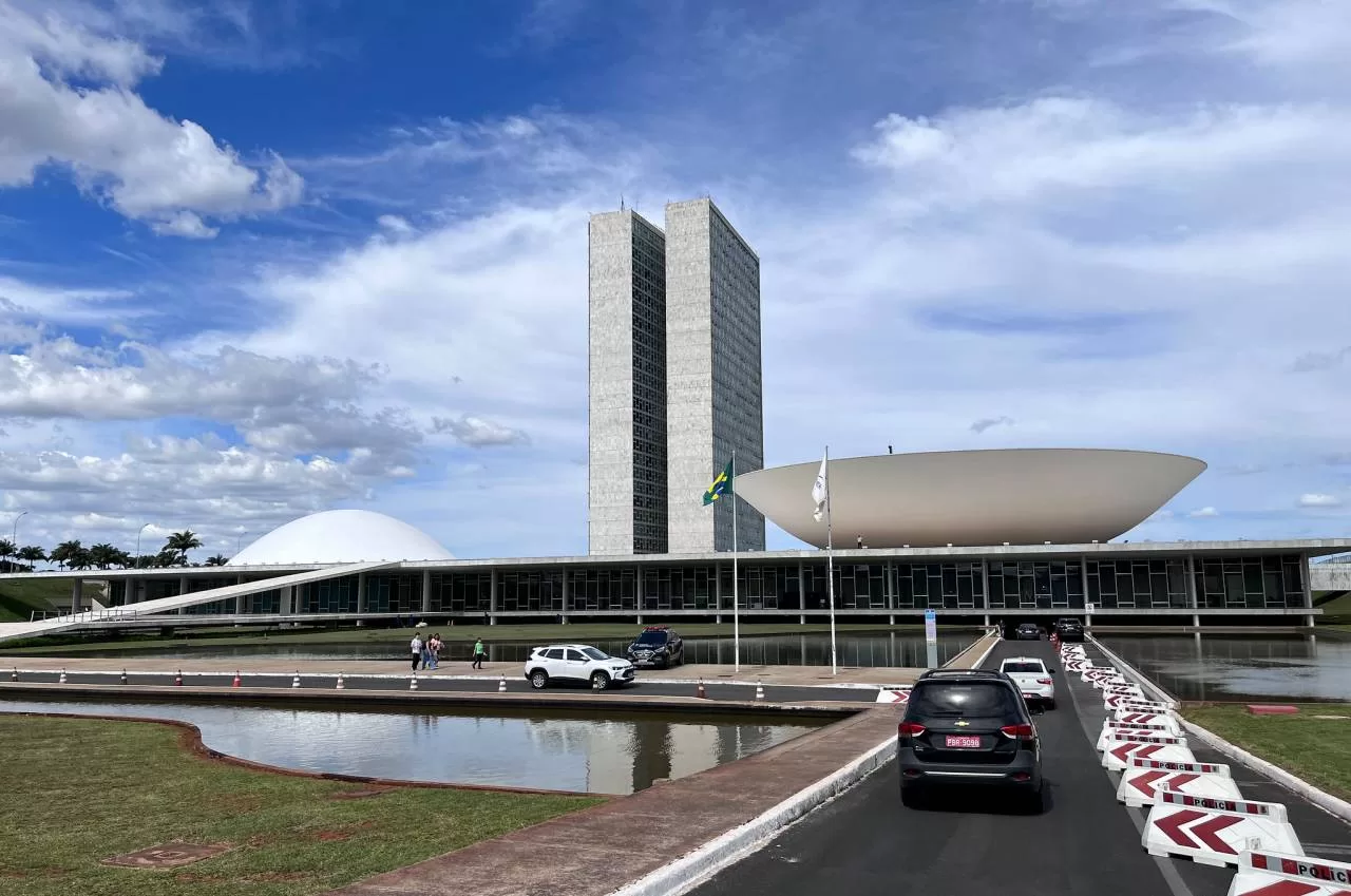 CAE do Senado aprova quatro indicados de Lula ao Cade