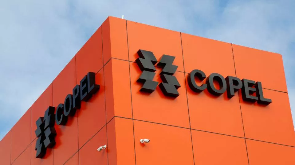 Copel (CPLE6) lucra R$ 942,8 mi no 4º tri, alta anual de 51% e acima do consenso
