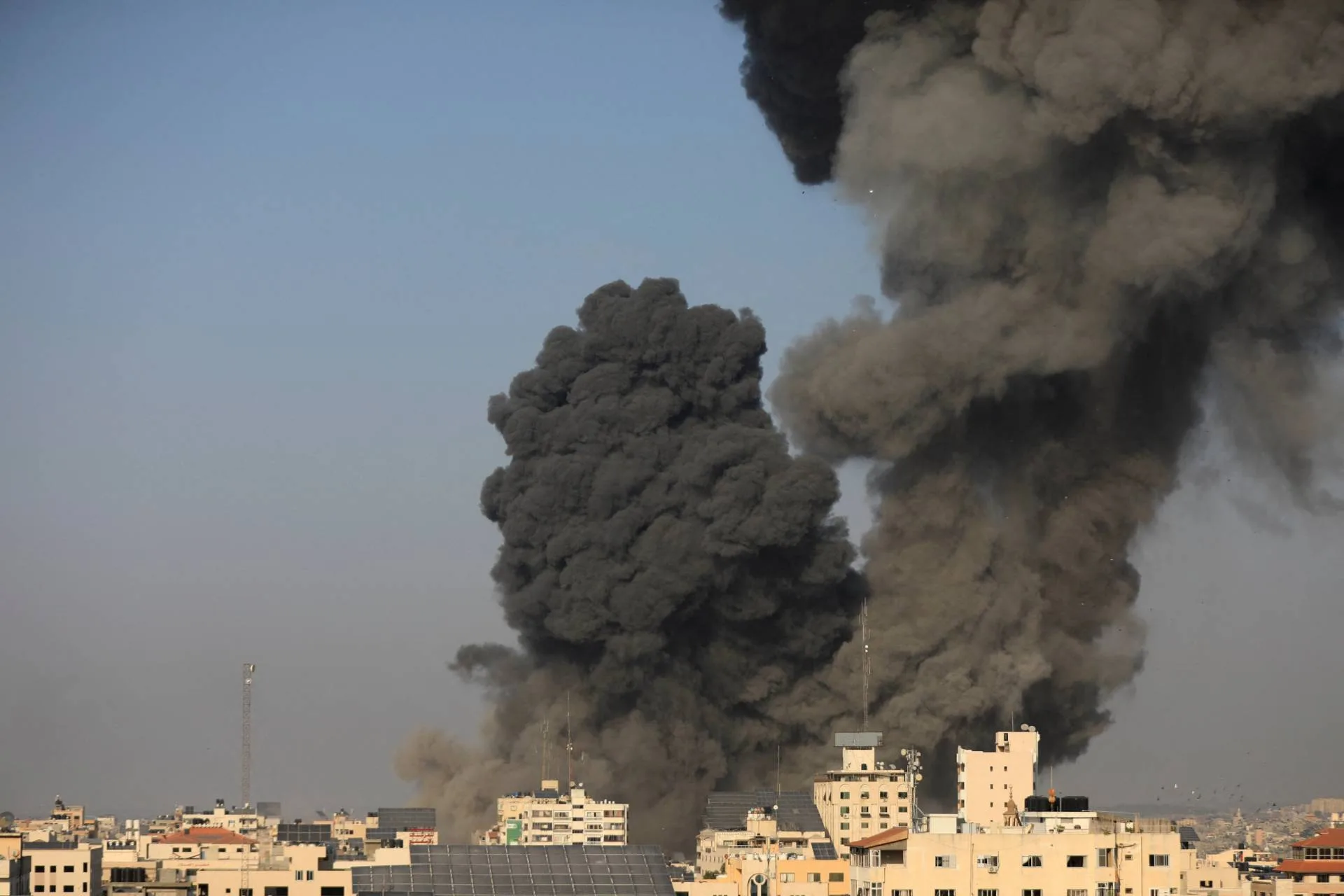 Negociação de trégua entre Israel e Hamas serão retomadas hoje no Cairo, diz TV