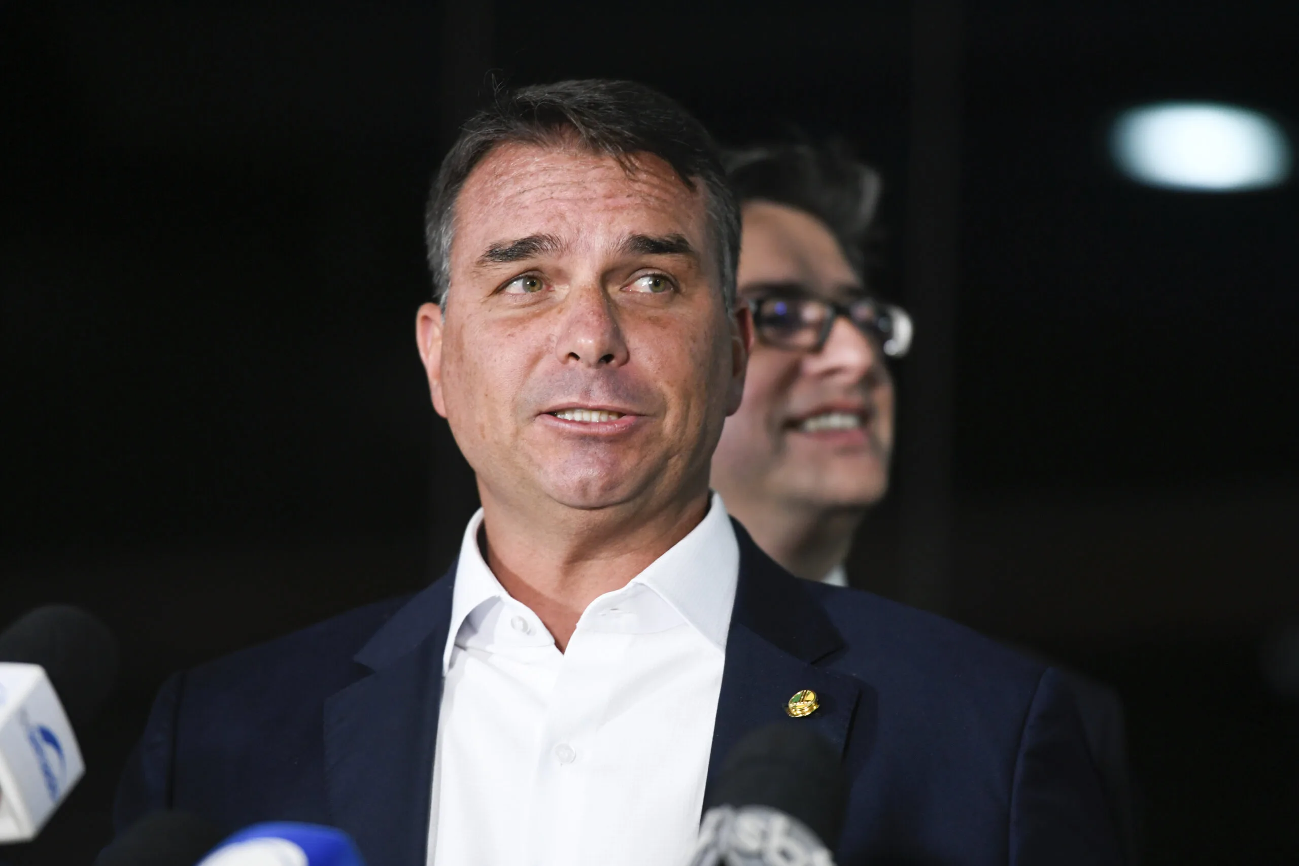 Caso Marielle: “Bolsonaro não tem qualquer relação”, diz Flávio