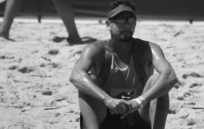 Jogador de volei de praia, Anderson Melo, sofre ataques homofóbicos