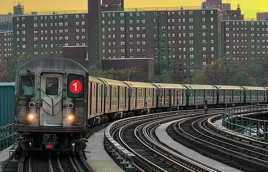 Crusoé: Guarda Nacional dos EUA vai patrulhar metrô de Nova York