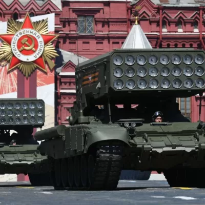 Rússia diz ter matado grande número de soldados ucranianos com “bomba de vácuo”