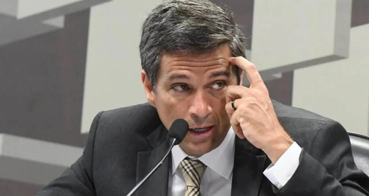 ‘Campos Neto está mais preocupado com a inflação dos EUA do que Powell’: evento debate impacto da política monetária americana sobre investimentos no Brasil
