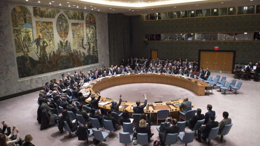 Rússia e China vetam resolução dos EUA sobre cessar-fogo em Gaza