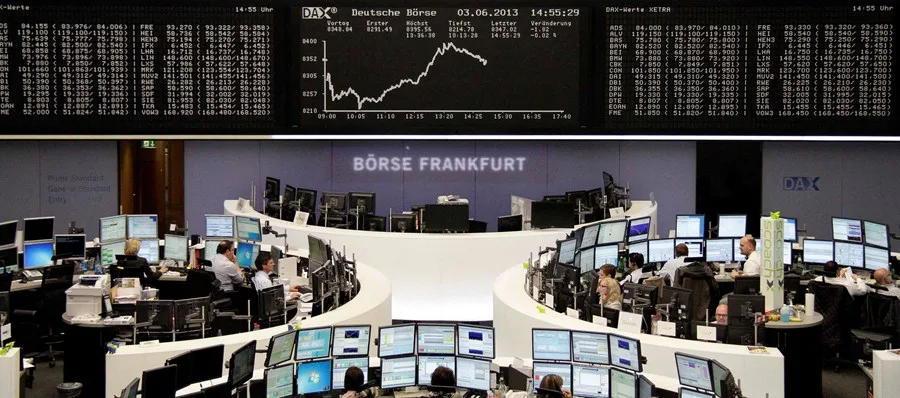 Bolsas da Europa fecham em alta, com salto em Londres após BoE e recorde em Frankfurt