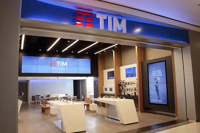 TIM (TIMS3) anuncia meta de dividendos de R$ 12 bilhões entre 2024 e 2026