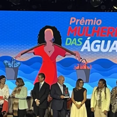 Em evento, Lula diz que pegou peixe de 47 kg e Janja duvida