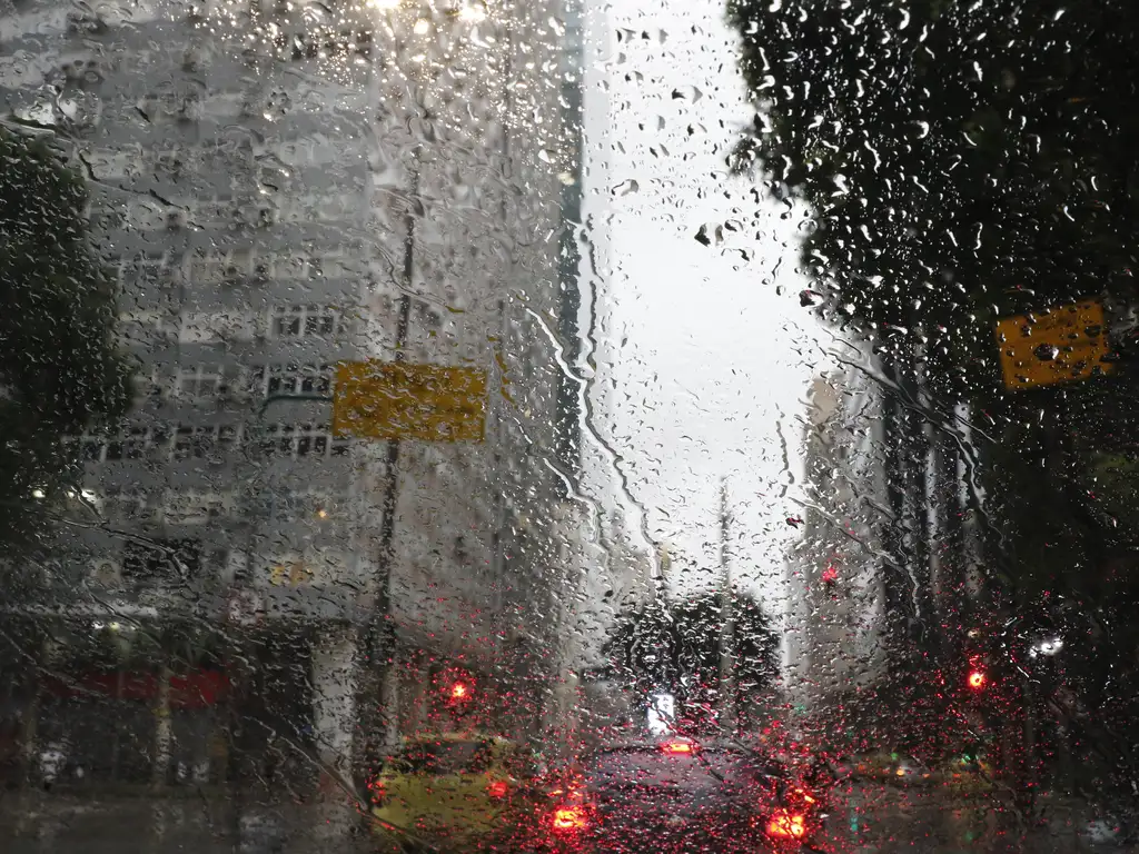 Sudeste em alerta máximo para chuvas no final de semana