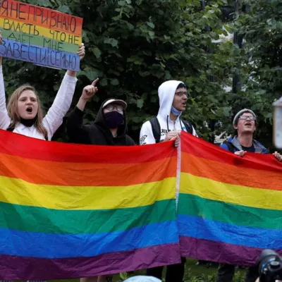 Rússia classifica donos de bar LGBT como “terroristas”