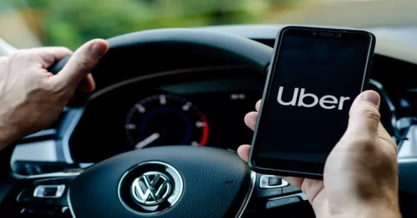 Projeto de lei quer Uber com no máximo 12 horas de trabalho