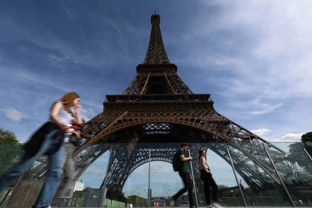 Olimpíadas 2024: turistas não se animam e Paris vê preço de aluguéis cair até 60%
