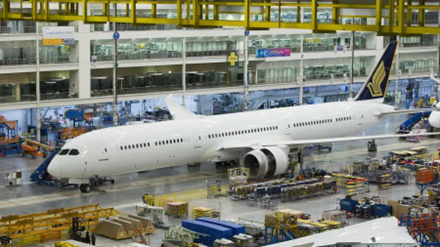 Boeing queima US$ 4 bilhões do caixa na busca de recolocar a segurança “no destino”