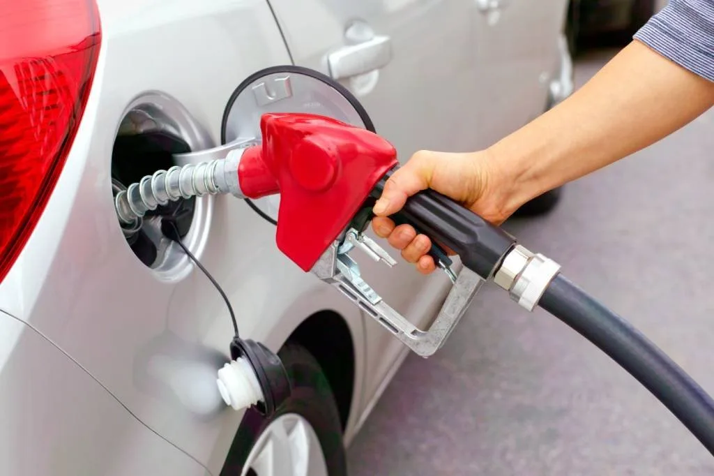 Gasolina fecha 1º trim. em alta de 2,7% e diesel em queda de 1,2%, mostra pesquisa