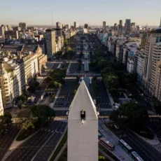 Argentina volta a ser destino de investimento estrangeiro após 10 anos fora de ranking global