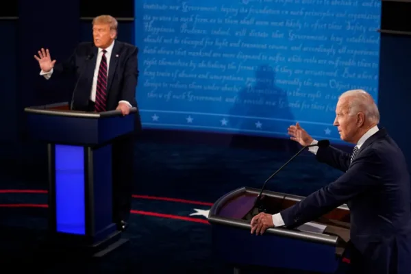 Biden agora diz que participaria de debate com Trump