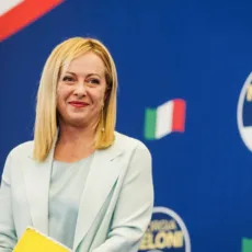 Primeira-ministra da Itália anuncia que será candidata nas eleições europeias