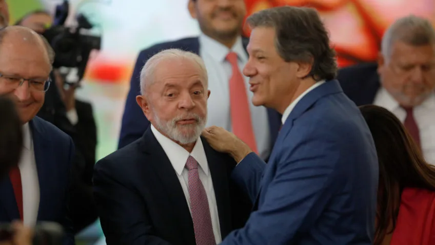 Não há mais pendências com Lula sobre tributária, diz Haddad