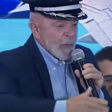 Ao lado de Lula, Embraer anuncia investimento de R$ 2 bi para 2024