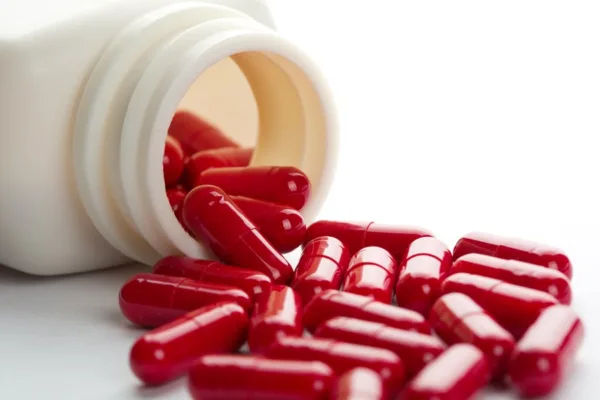 Dipirona, ibuprofeno, amoxicilina: 1200 medicamentos têm imposto reduzido com reforma