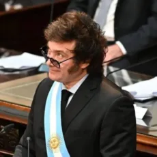 Ao vivo: Javier Milei faz pronunciamento sobre a economia argentina