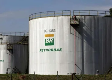 Ministro vê ‘correção de rumo’ na Petrobras (PETR4) após polêmicas com CEO