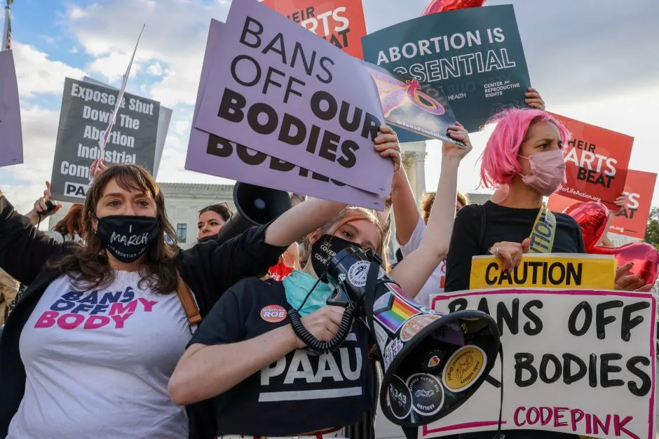 Justiça do Arizona decide a favor de lei que determina proibição quase total do aborto