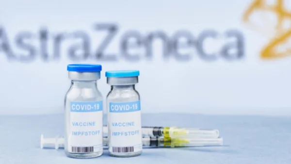 AstraZeneca lamenta mortes após reconhecer efeito adverso na vacina anticovid