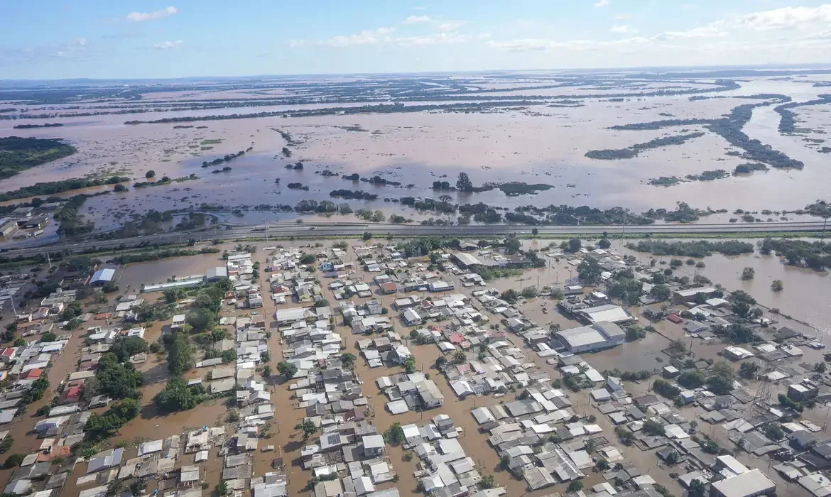 Brasil: 94% dos municípios já sofreram emergência ou calamidade