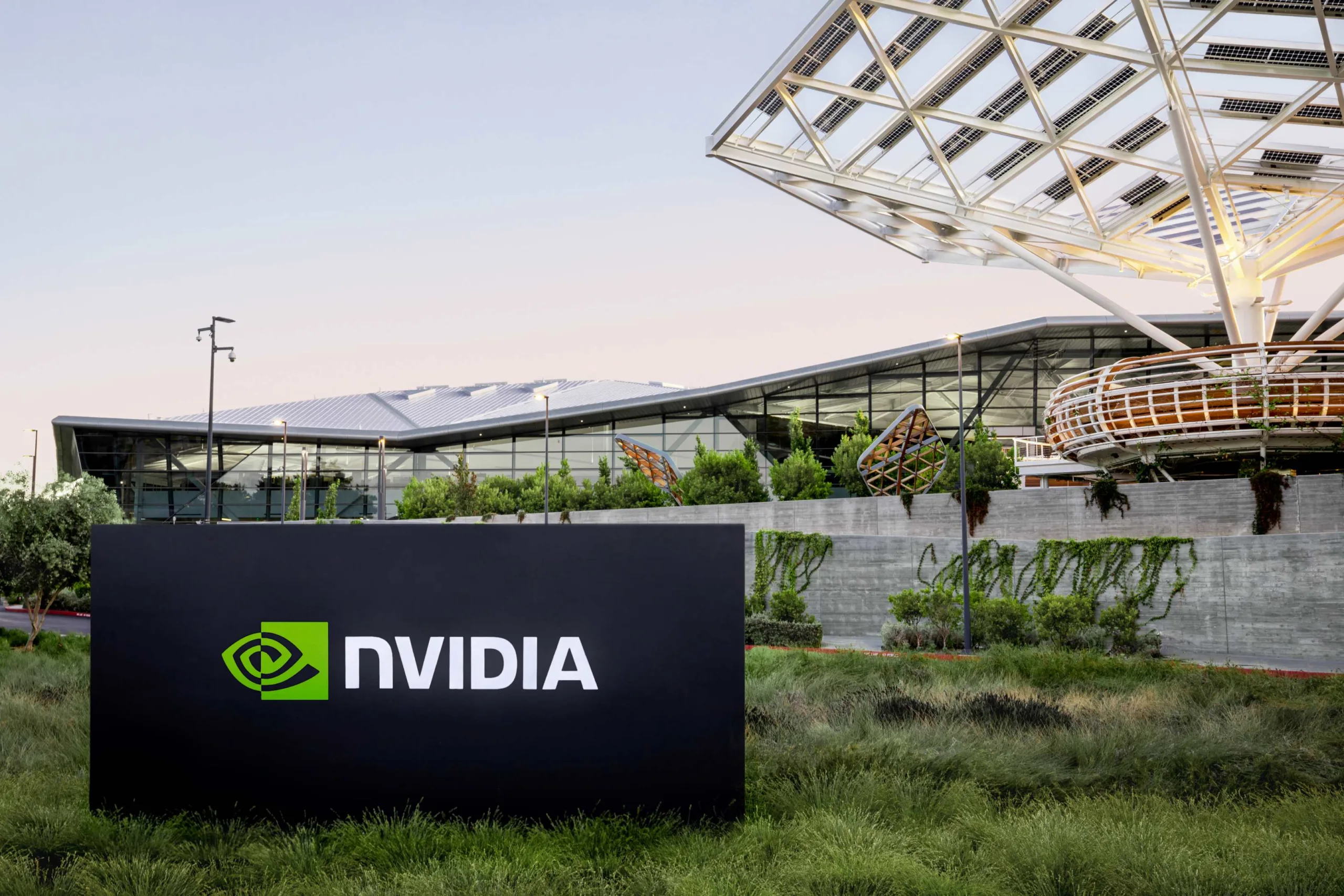 Ações da Nvidia (NVDC34) quebram recordes e valor de mercado é maior do que Amazon (AMZO34) e Tesla (TSLA34) somadas