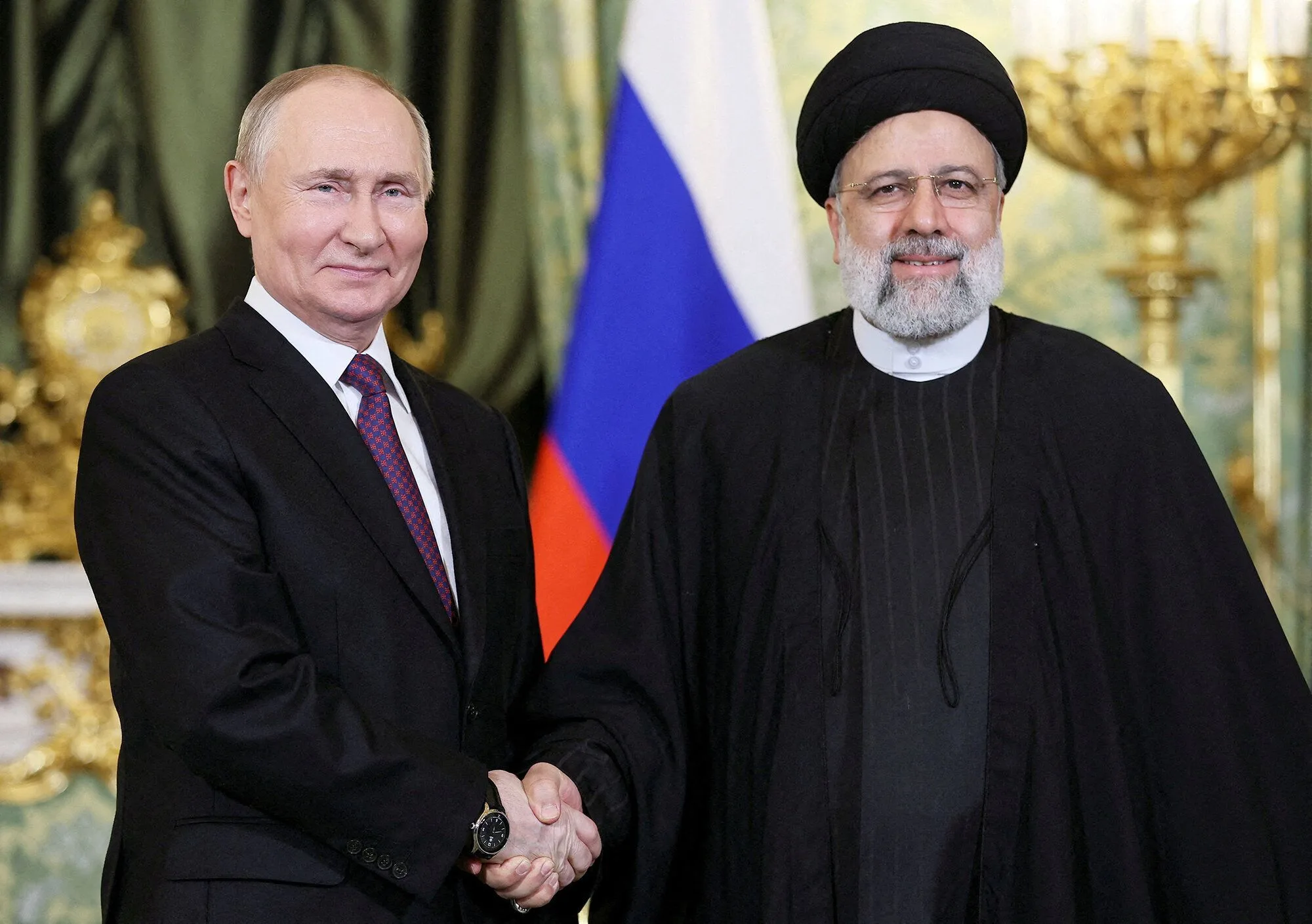 Putin lamenta morte de presidente iraniano