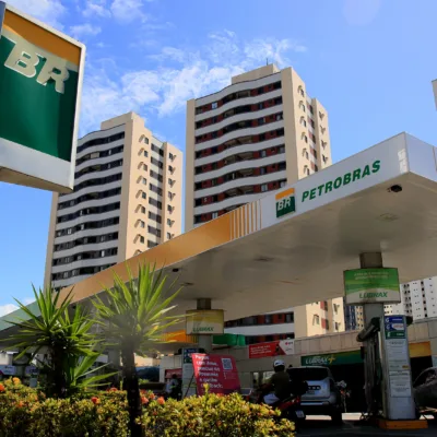 Petróleo e dólar afetaram lucratividade da Petrobras (PETR4), avalia Órama