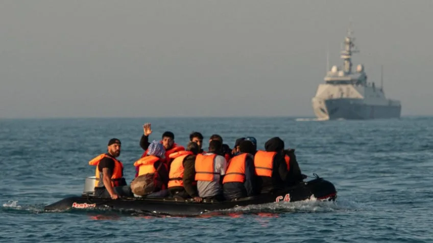 10.170 imigrantes cruzaram o Canal da Mancha de janeiro a maio