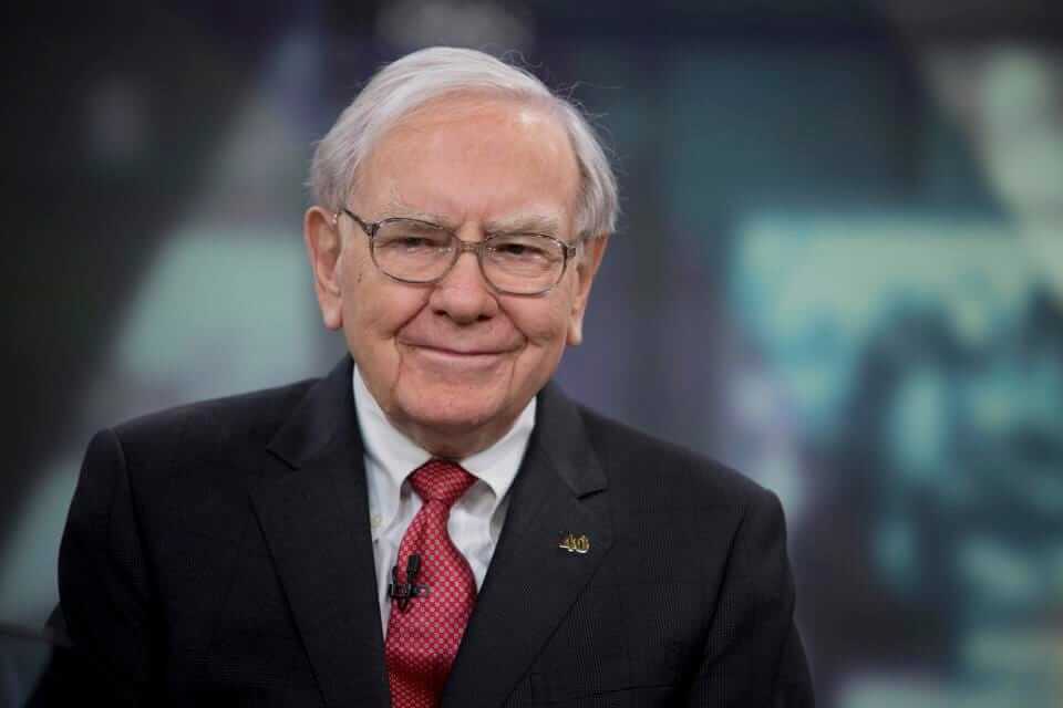 ‘Ação de Warren Buffett’ está barata e paga bons dividendos; conheça a aposta da Berkshire Hathaway para lucrar no setor de energia