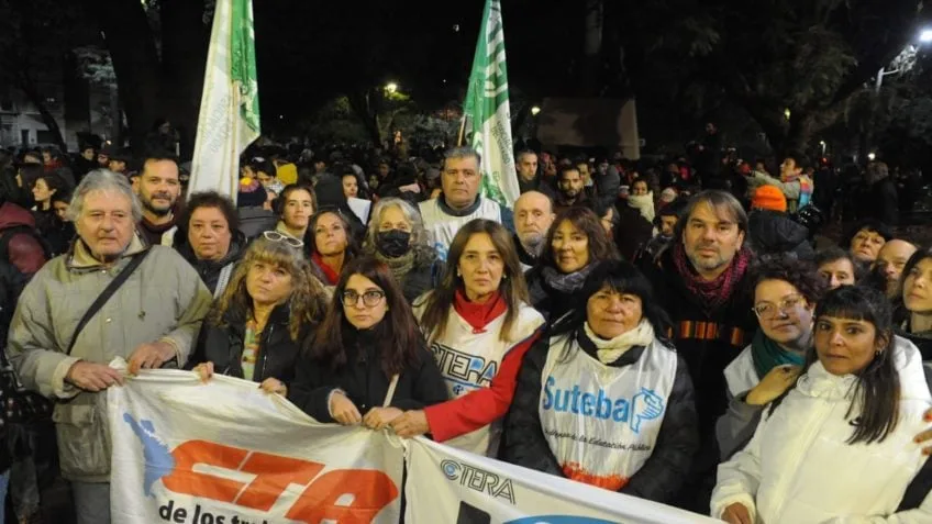 Sindicato dos professores da Argentina convoca greve em todo país