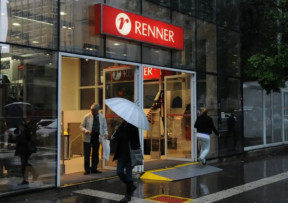 Ações em alta: Renner fica entre as melhores com ‘taxação da Shein’, só atrás da Locaweb