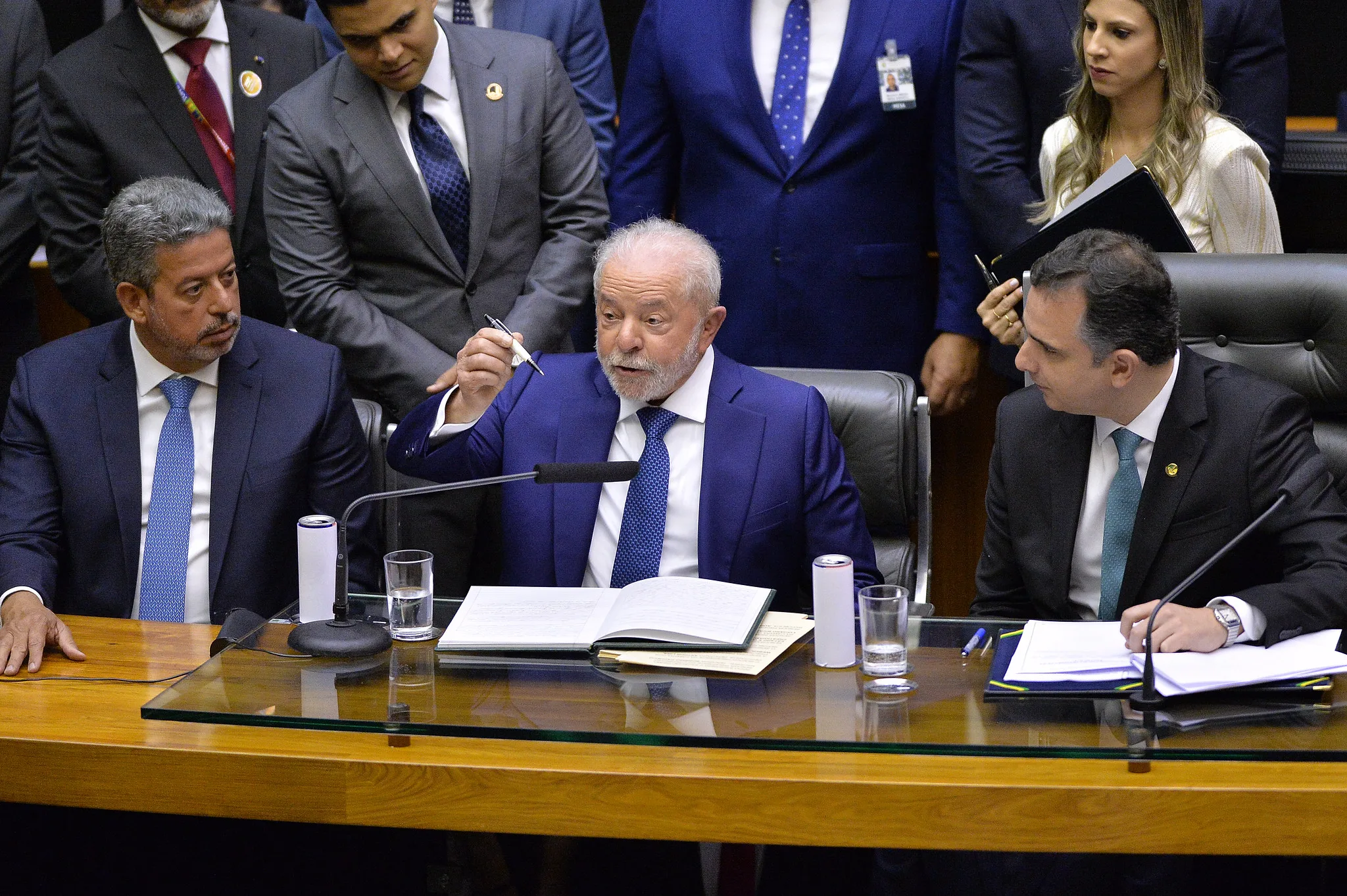 Governo Lula é “atropelado” em votação de vetos; líder pede “chacoalhada geral” no PT