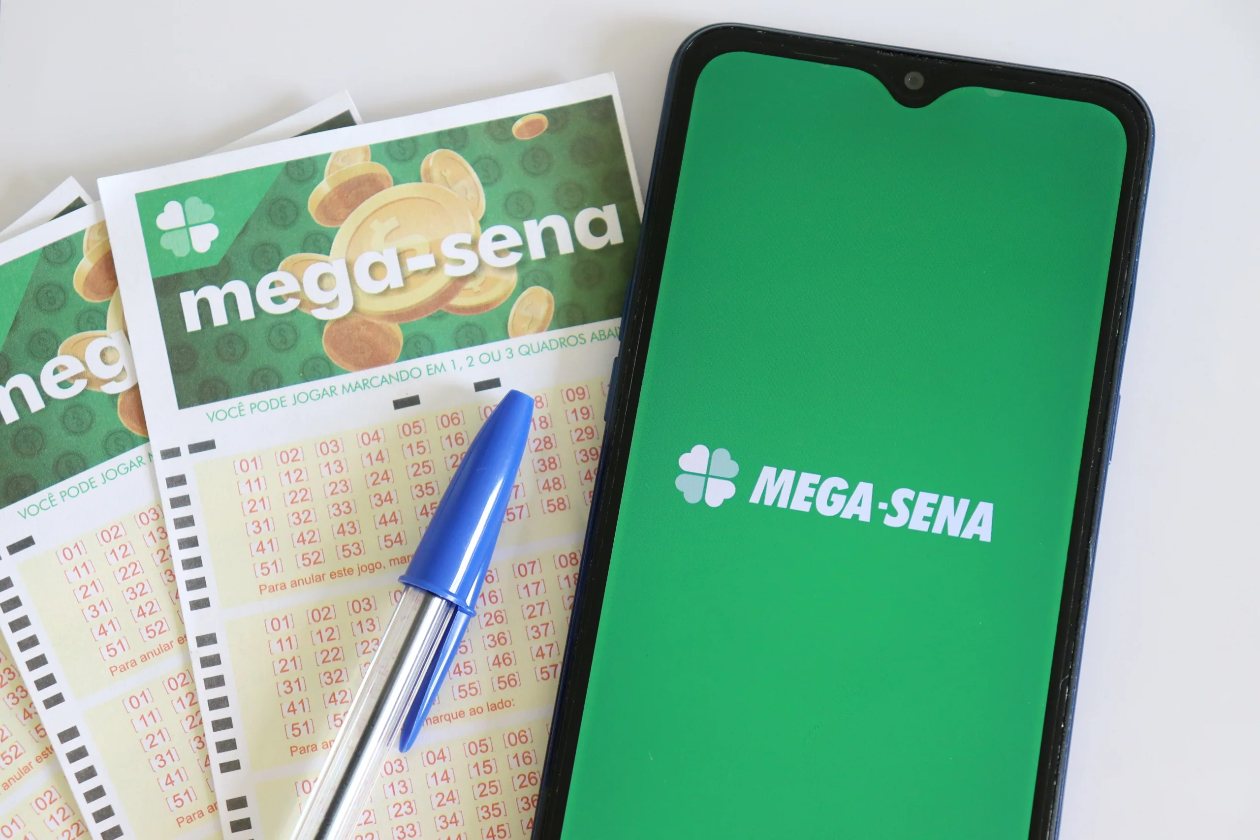 Mega-Sena: confira as dezenas sorteadas no concurso 2730