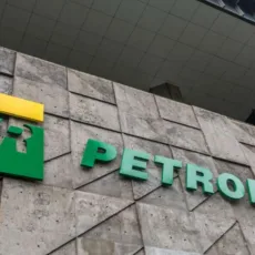 Petrobras (PETR4), Prio (PRIO3) e mais: Veja o que esperar e o calendário de resultados do 1T24 das petroleiras