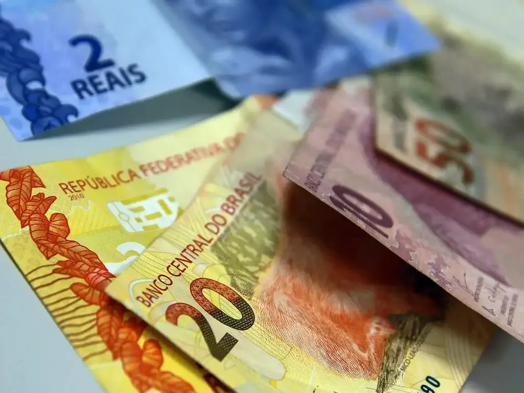 Qual é a melhor aplicação financeira para R$ 100 mil?