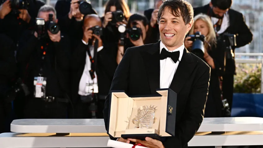 Filme norte-americano “Anora” vence Palma de Ouro em Cannes