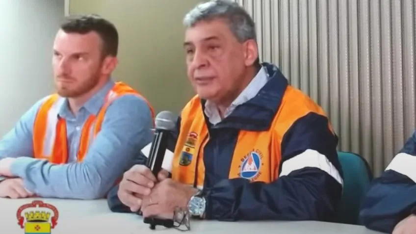 Prefeito de Porto Alegre diz ser o “13º” gestor de sistema antienchente